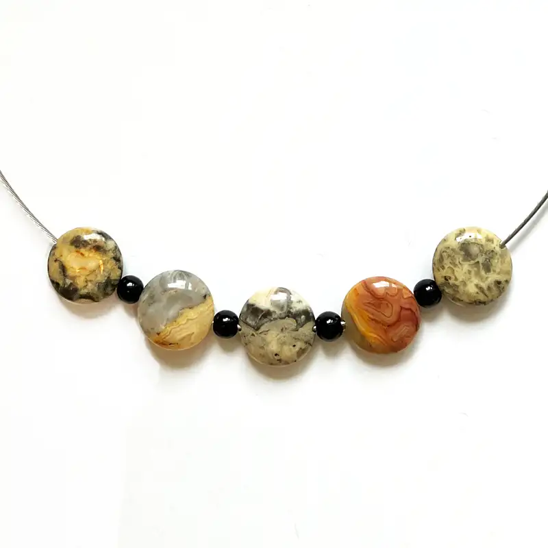 Collier Jordstein Details Collier Jordstein Details